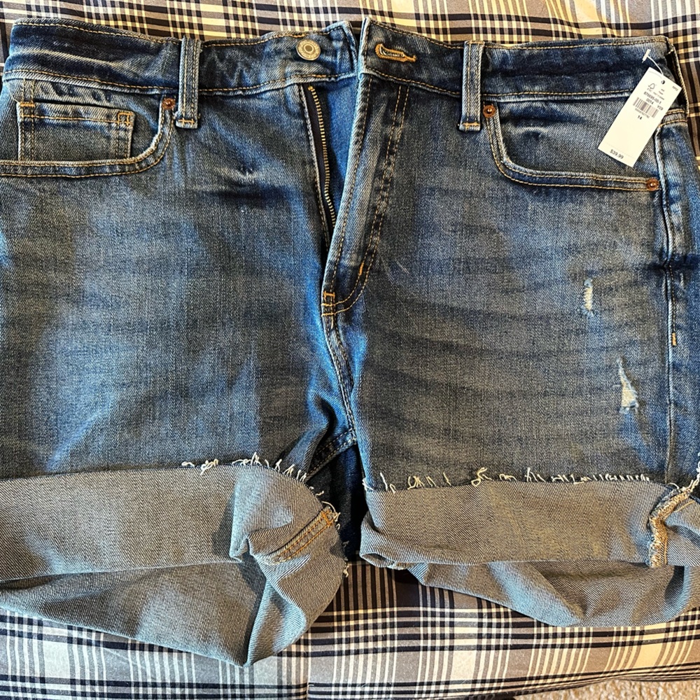 Old Navy High Rise OG Straight 7” inseam